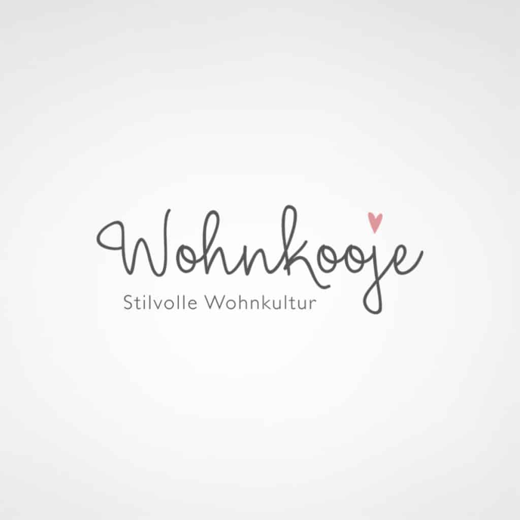 wohnkooje-logo-referenz-designstuuv-designstuuv-werbeagentur