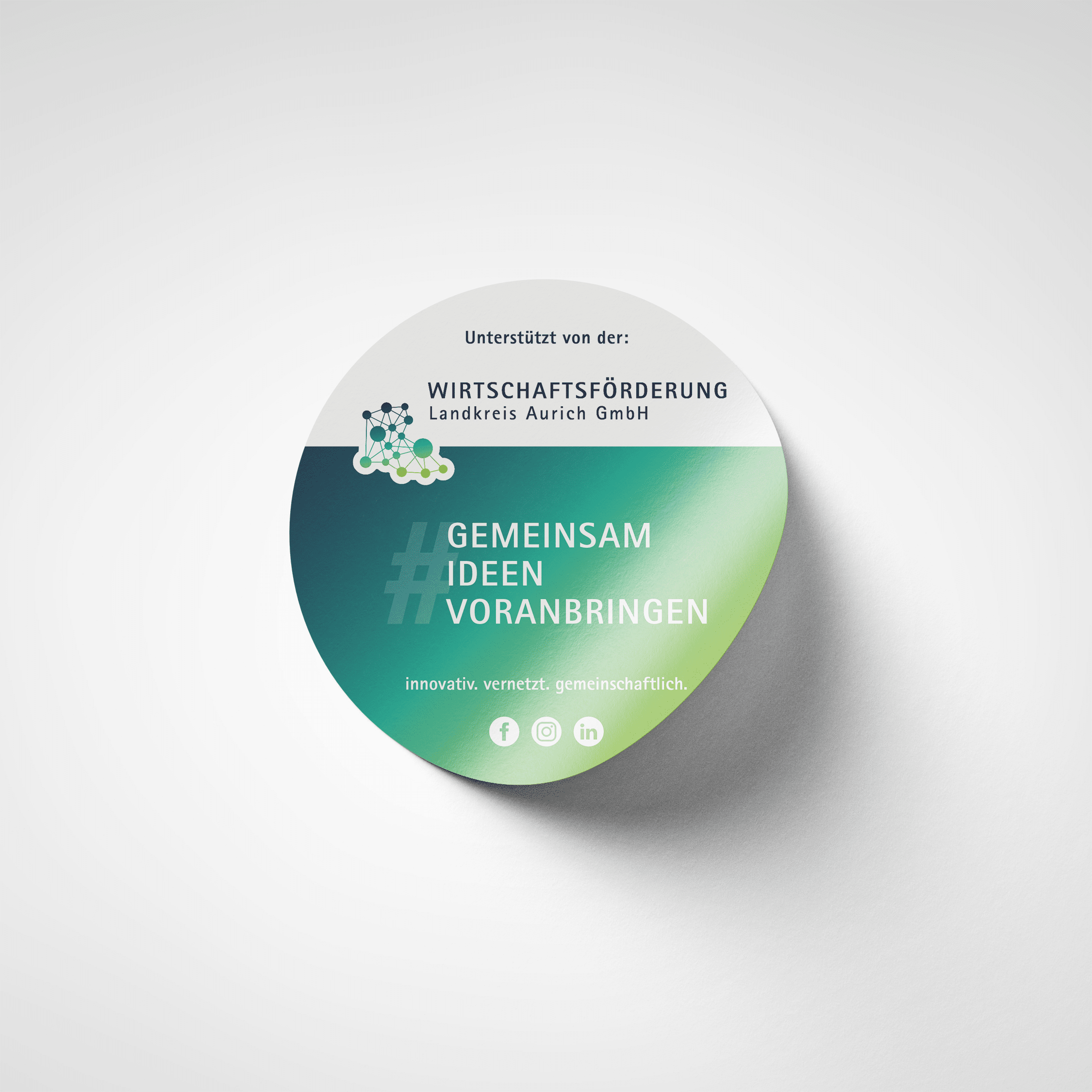 Free round sticker mockup 2