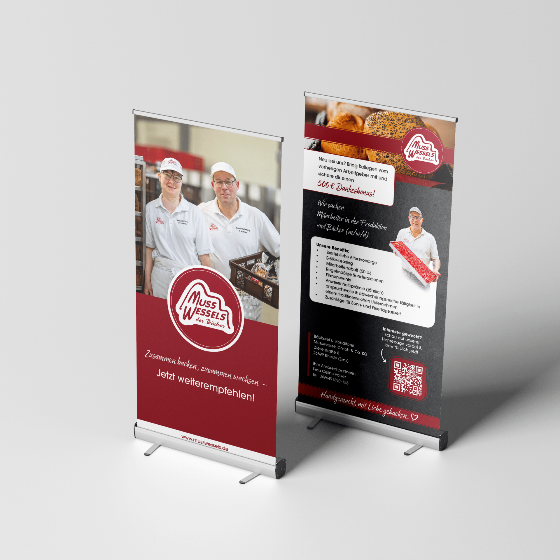Free roll up mockup 4